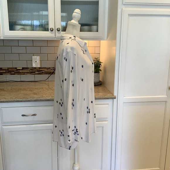 Hatley White Button Up Shirt Size XL - Picture 3 of 10